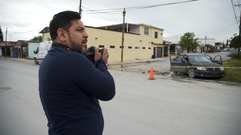 MENSAJE INTERRUMPIDO 04